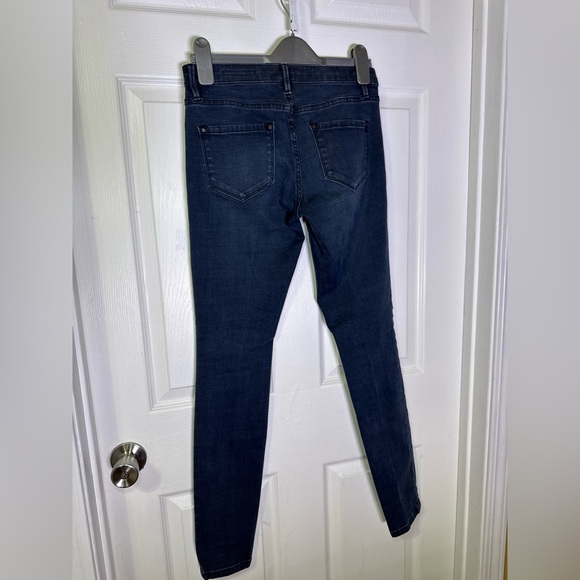 Club Monaco Women's Deep Blue Skinny Jeans - Picture 3 of 6